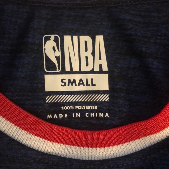 Men’s NBA Branded Fitted Long Sleeve Workout Shirt - Picture 4 of 8